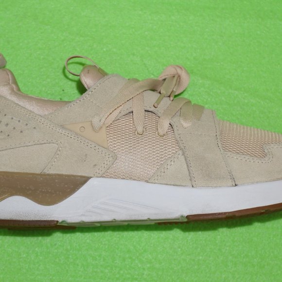 ASICS - Picture 2 of 4